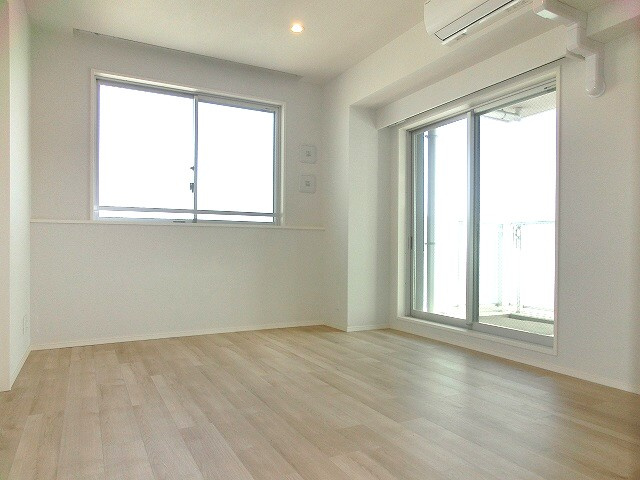 クレヴィアリグゼ日暮里の設備