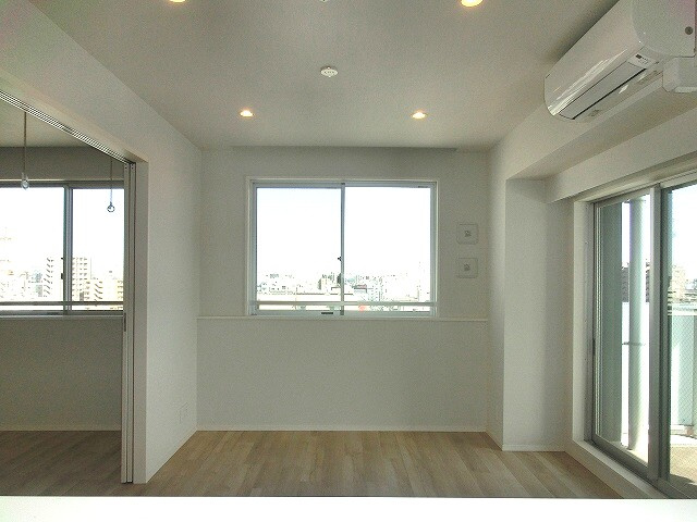 クレヴィアリグゼ日暮里の設備