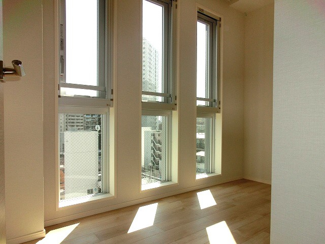 クレヴィアリグゼ日暮里の設備