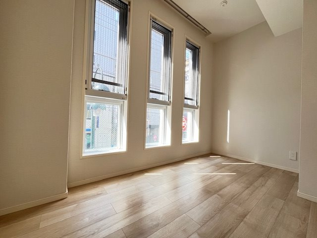 クレヴィアリグゼ日暮里の設備