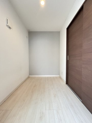 【寝室】 | 仲介手数料半額！HPに初期費用掲載！「プライスホーム」で検索！GRANDTIC HUS