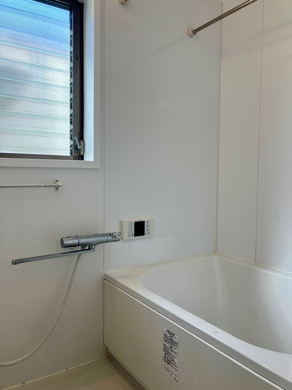 南荻窪戸建の浴室