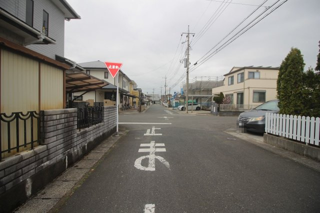 下野市緑3丁目の外観|北東側道路（2026年3月撮影）