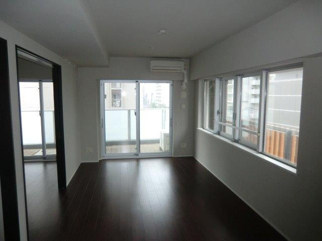 アイマークス横浜桜木町の居間・リビング