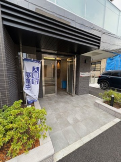 【エントランス】