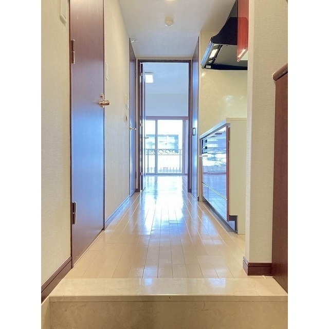 サンシティアヴァンツァーレ文京本郷の玄関