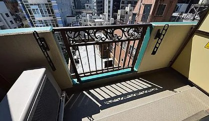 サンシティアヴァンツァーレ文京本郷のバルコニー