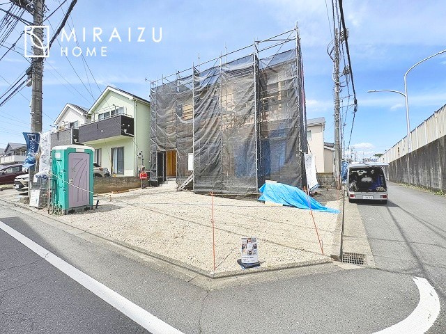 【外観】 | 暮らしやすさを考えたプランで快適な現地ロケーションを実現。安らぎに満たされる、ゆとりのある日々を過ごせます♪