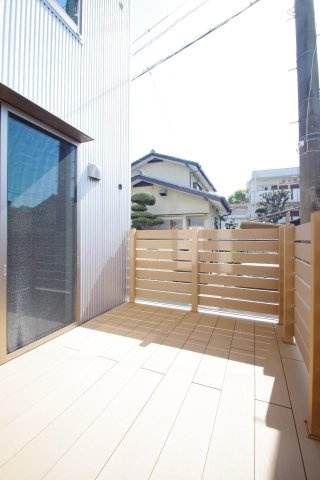 熊本市中央区水前寺４丁目の一戸建てのバルコニー