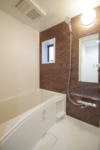 熊本市中央区水前寺４丁目の一戸建ての浴室