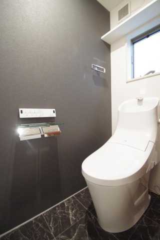 熊本市中央区水前寺４丁目の一戸建てのトイレ