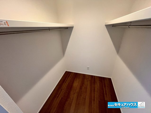 【今からご案内可能】愛知県知多市八幡字深山口　全2棟の収納|【収納】
◆たくさん収納できます♪
◆WICなので、衣類から小さい荷物・大きい荷物と利用可能です♪