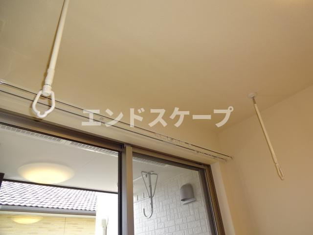コンクルシオの玄関|室内物干
高崎、前橋のお部屋探しはエンドスケープまで！お客様の理想お聞かせ下さい♪