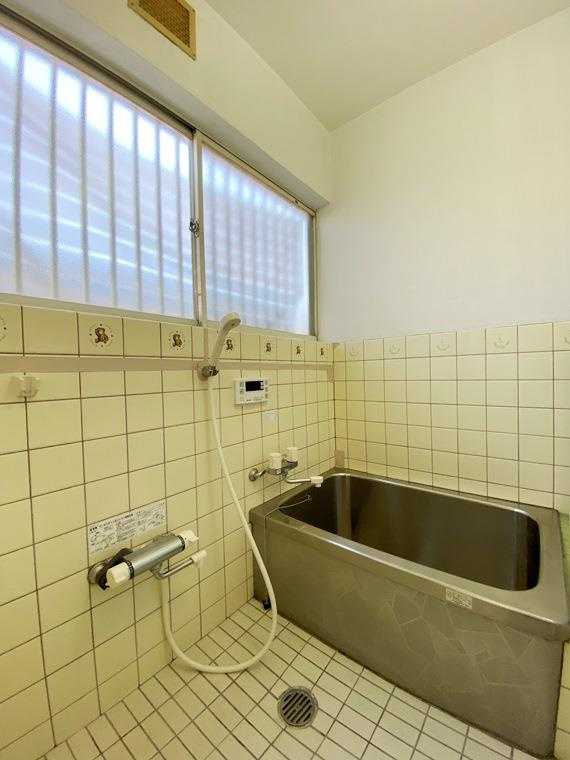 平方戸建の浴室