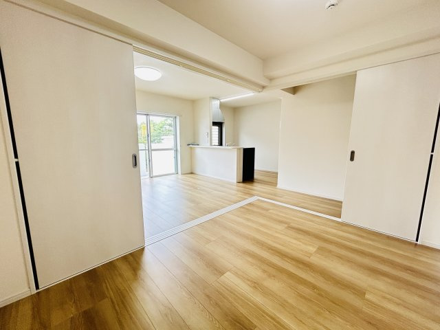 コンフォート親木の洋室