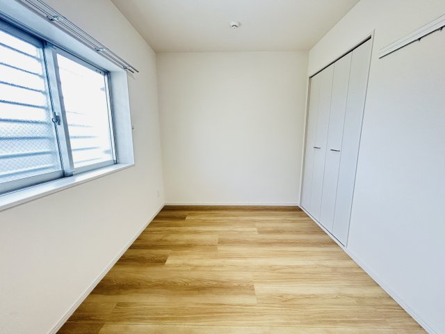 コンフォート親木の洋室