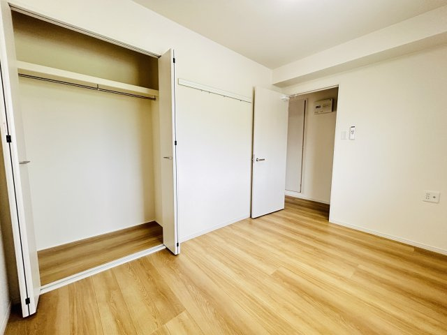 コンフォート親木の洋室