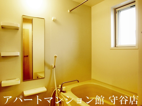 ヴェルジネの浴室|類似です