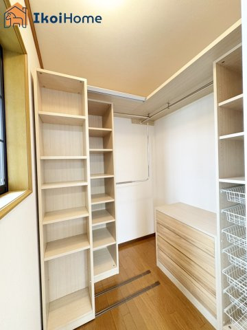 神戸市西区井吹台西町5丁目　中古戸建の収納|【ホームページに現地動画掲載中】●年中無休：当日予約可●毎月５組限定！人気オプション３点１万円で取付