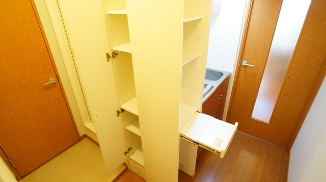 レオパレスアクシスの内装