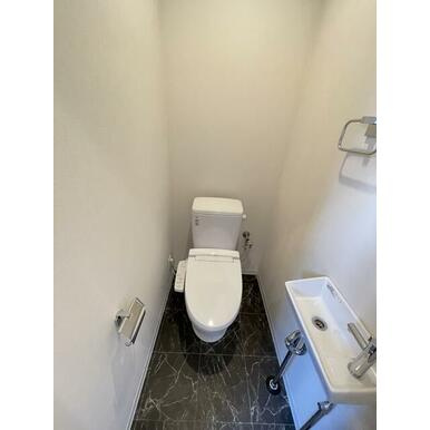 YARDビルのトイレ