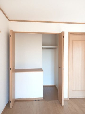 ヴィラージュⅣの収納|専用の収納スペースです