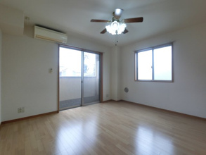 【居間・リビング】