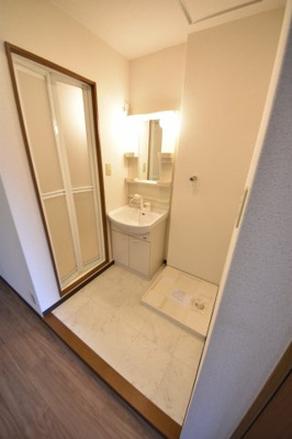 【洗面所】 | パラッツォ春日野