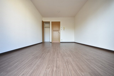 【洋室】 | パラッツォ春日野