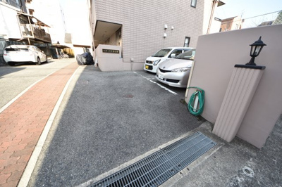 【駐車場】 | パラッツォ春日野