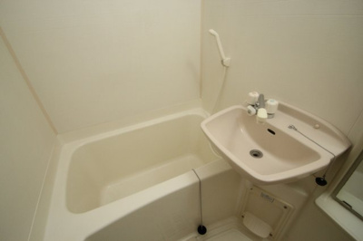 【浴室】 | ヒルズ北條Ⅰ | ※同建物同間取りのほかのお部屋の写真です。