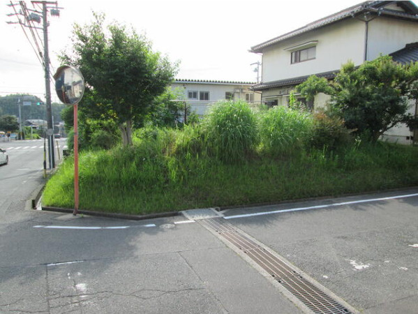 知多市にしの台２丁目　売り土地の周辺