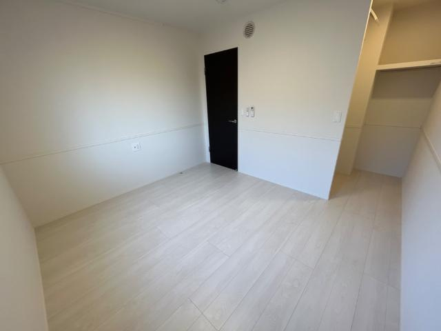 クロシェットⅢの内装|洋室