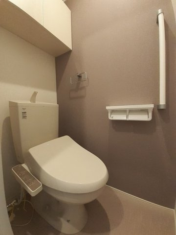 テェーニメント・フェイコムのトイレ