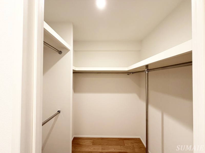 リテラス西日暮里の収納|ウォークインクローゼットです☆