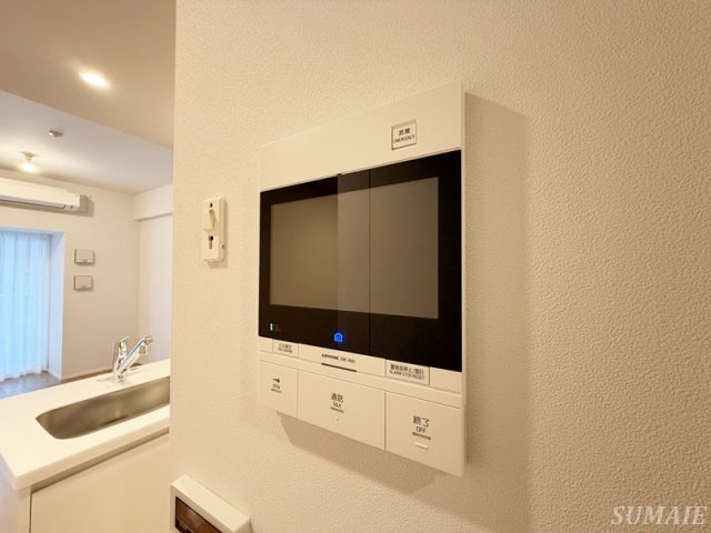 リテラス西日暮里のセキュリティ|モニター付きインターホンです☆