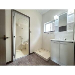 松山様扶桑町山那戸建の浴室