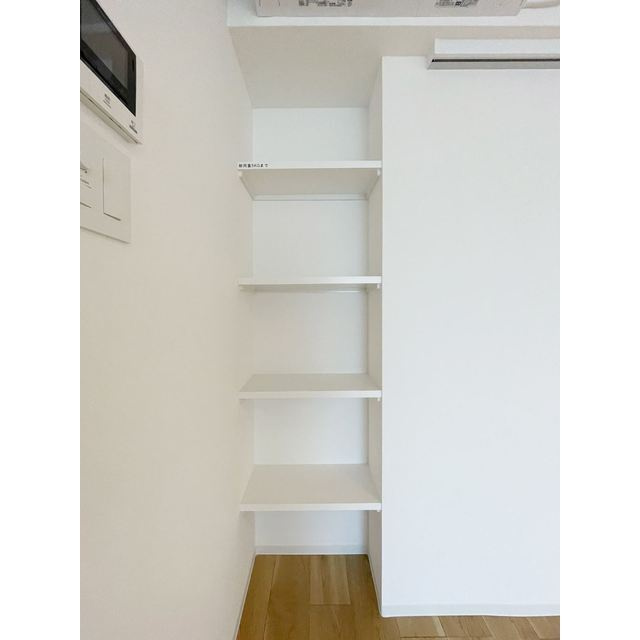 グランパセオ代々木上原の内装|明るい色調の室内です