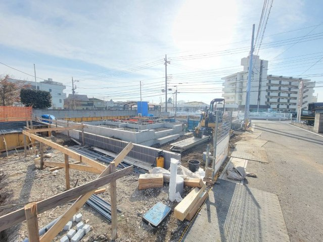 【ブルーミングガーデン】宇都宮市中戸祭１丁目の外観|〇只今建築中〇
3LDK～4LDKまで、それぞれ個性豊かなそれぞれ個性あふれる内観カラー＆間取り♪
今ならお好きなプランをお選びいただけます。
※2026年2月撮影