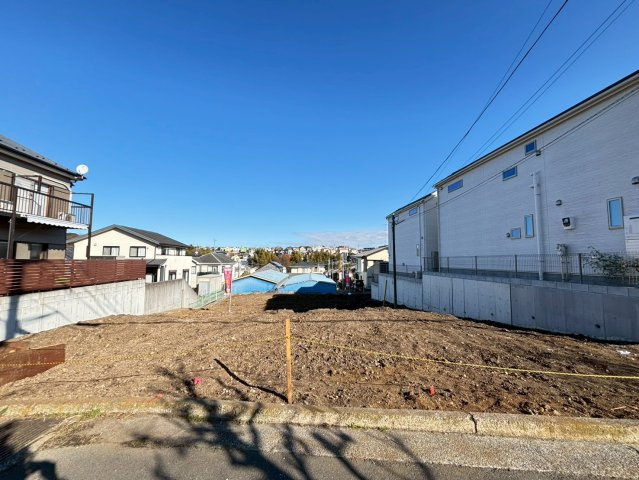 上菅田町Ⅷの前面道路含む現地写真|☆いつでも即時予約受付中☆
全区画カースペース2台分確保！！