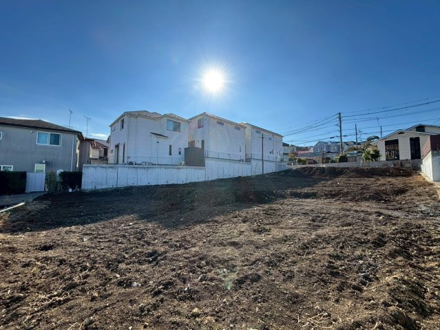 上菅田町Ⅷの前面道路含む現地写真|☆いつでも即時予約受付中☆
全区画カースペース2台分確保！！