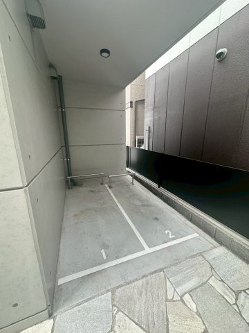 S-RESIDENCE福島玉川Tresの駐車場
