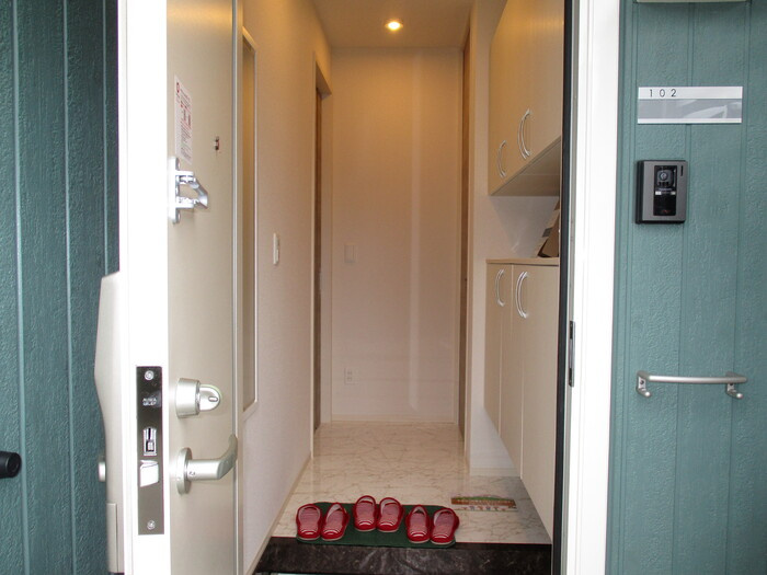 サンロードの玄関