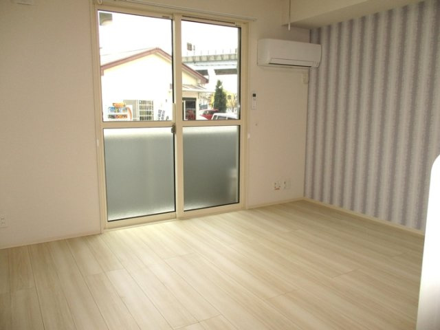 サンロードの居間・リビング