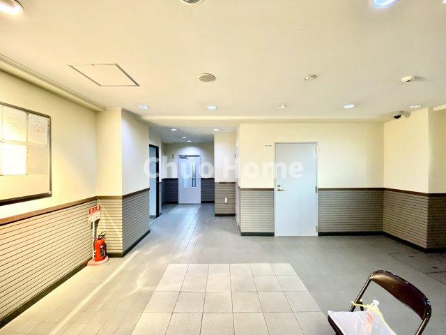 ライオンズマンション新小岩駅前弐番館のロビー|ロビー