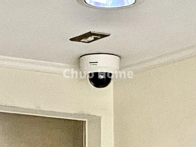 ライオンズマンション新小岩駅前弐番館の防犯設備|【防犯カメラ】何かあった時の大事な証拠になることももちろんなりますが、防犯というくらいですので大事なのは防犯カメラがあることによって抑止力につながることですよね。