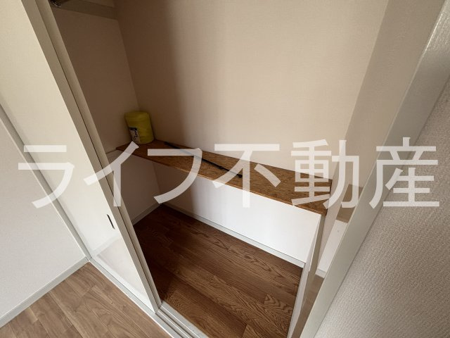 瓢箪山第6マンションの収納|便利な収納スペースです