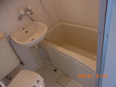 【浴室】 | シャトルエイト