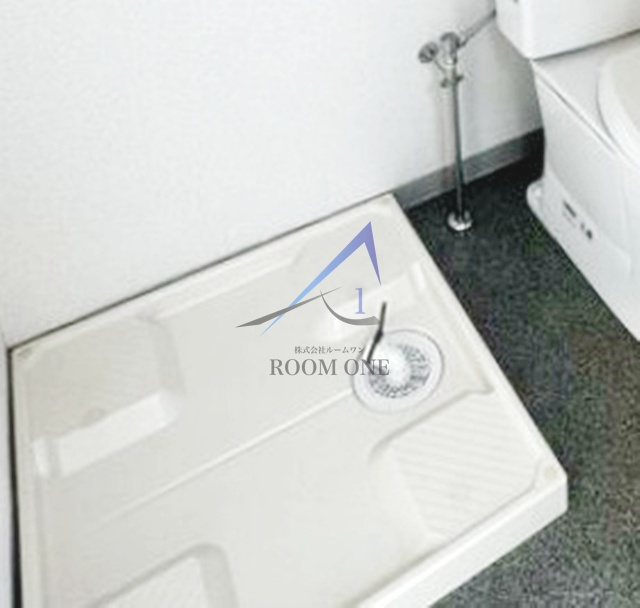 セントラルパレス北新宿の設備|洗濯機置き場です。