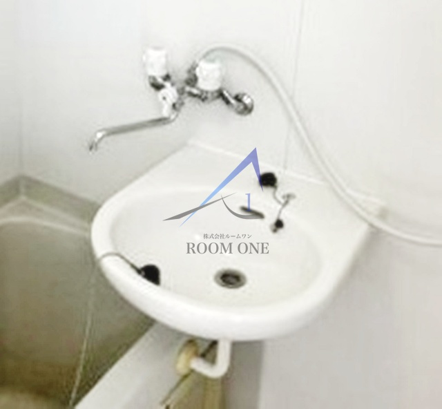 セントラルパレス北新宿の洗面所|洗面台です。